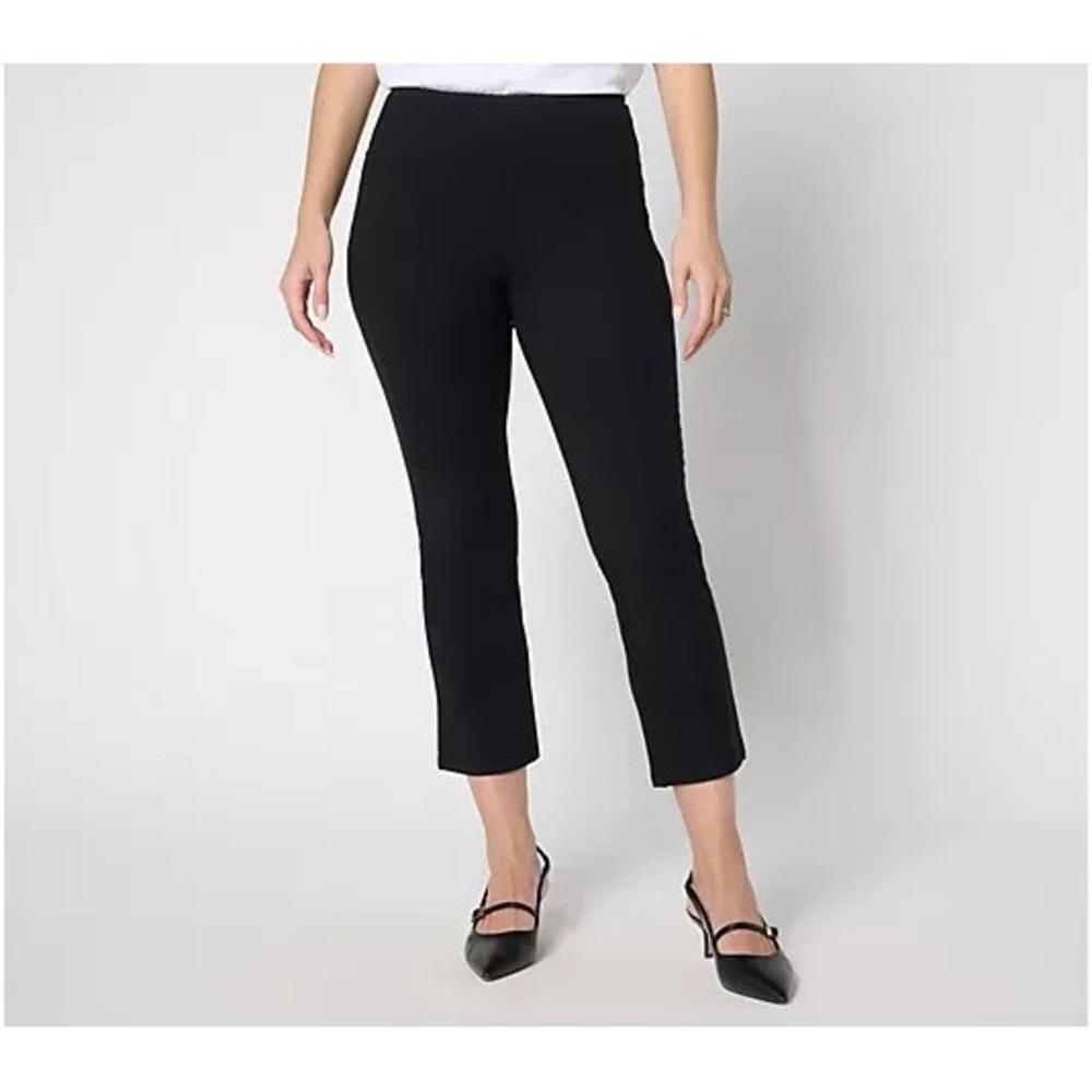 Women with Control Tall 86/14 Straight Leg Crop Empower Pant, Black,Petite Small